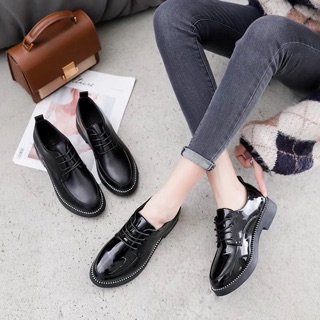 giày nữ hót hòn họt luôn ạ