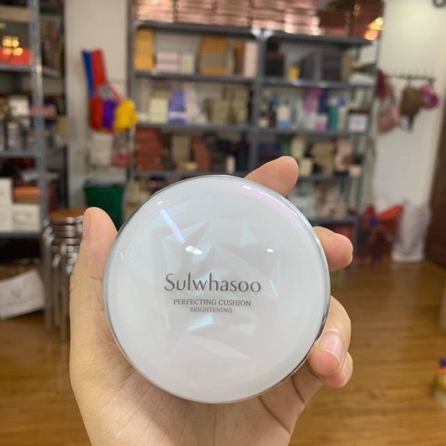 Phấn nước đa năng Sulwhasoo Perfecting Cushion Brightening