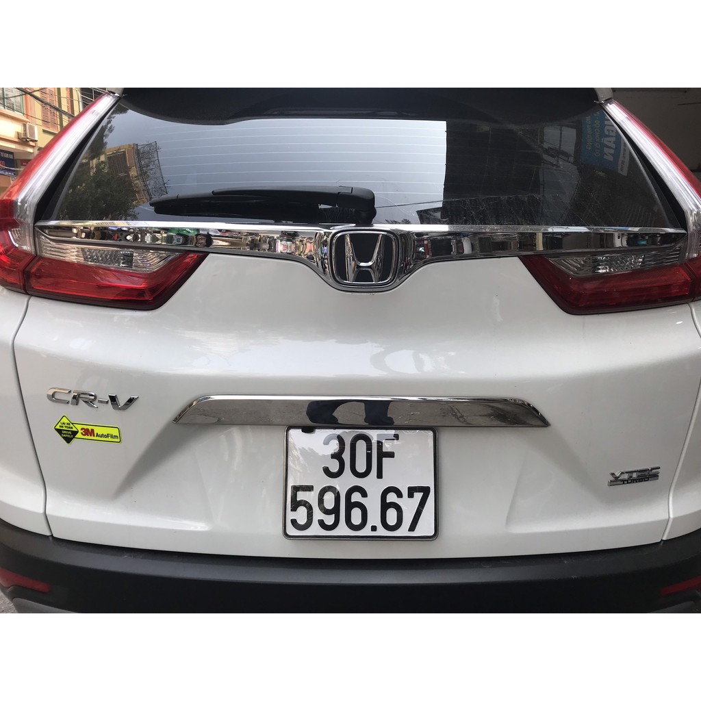 Ốp trang trí tay mở cốp Honda Crv 2018 - 2020