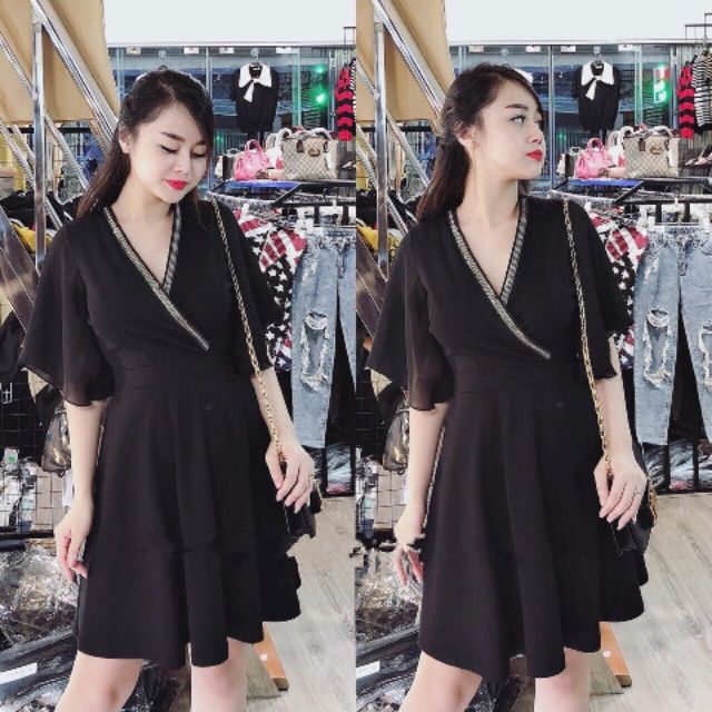 Váy đầm cổ đắp chéo cực xinh. Vải mặc cực mát. Mẫu này đi tiệc, đi làm hay đi chơi đều auto xinh xắn, dễ thương, đẹp ...