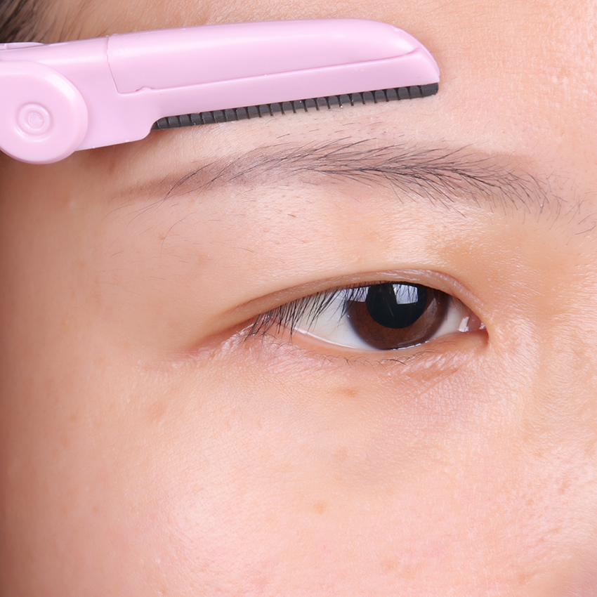 Bộ 3 Dao Cạo Lông Mày Bằng Thép Không Gỉ Màu Hồng