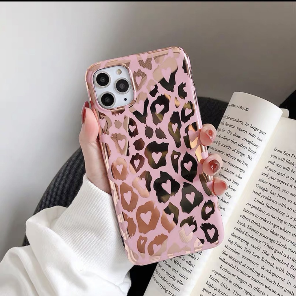 Ốp điện thoại iphone Lưng Da Beo Tim Hồng dành cho Iphone Xs Max/11/11Pro Max/12Pro/12Pro Max