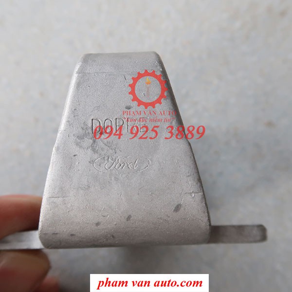 Ngoàm khoá cửa lùa Ford Transit CHÍNH HÃNG, Ngoàm khoá cửa lùa ô tô