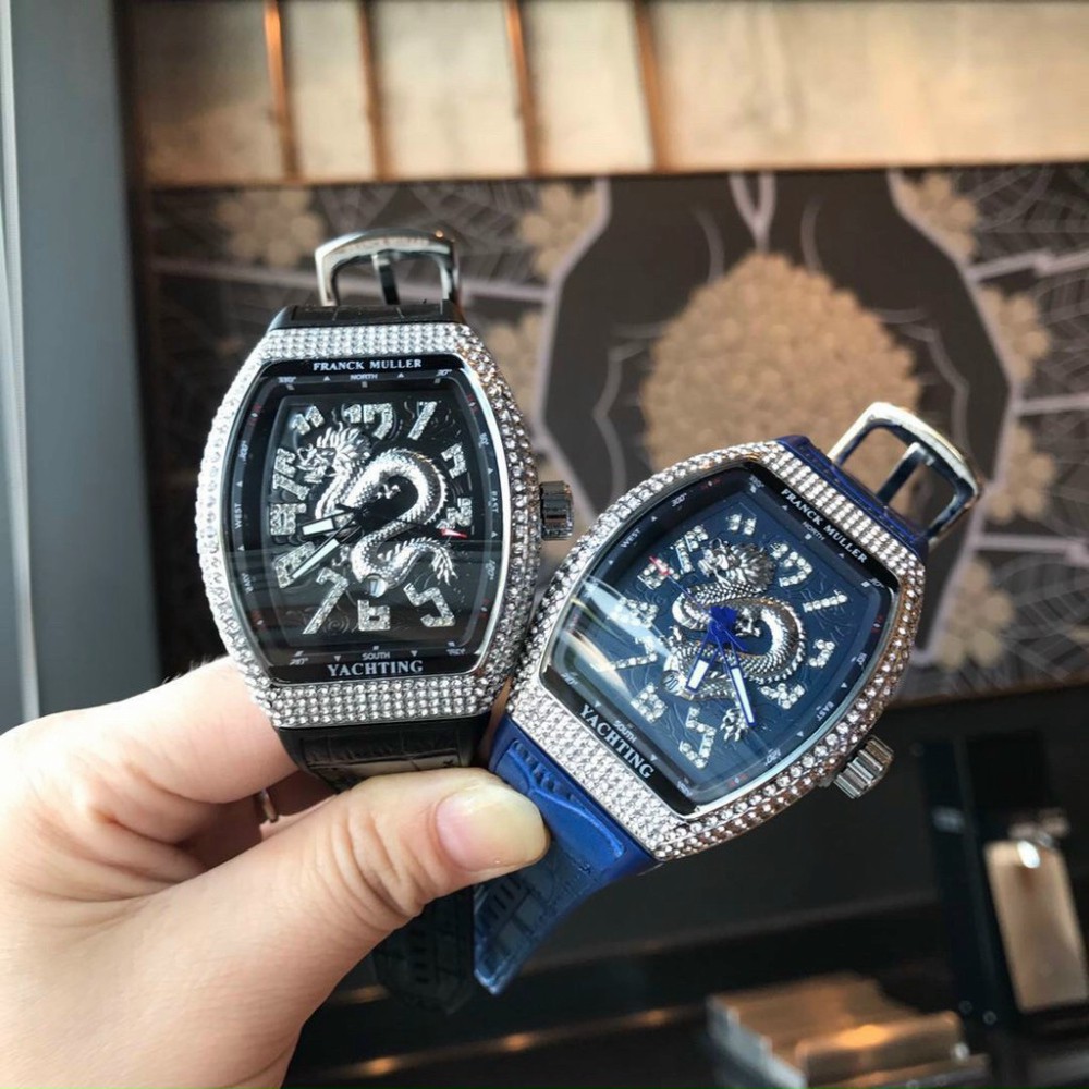 (Bảo hành 12 tháng) Đồng hồ nam Franck muller thể thao đính đá cao cấp tặng hộp và vòng tay DH402