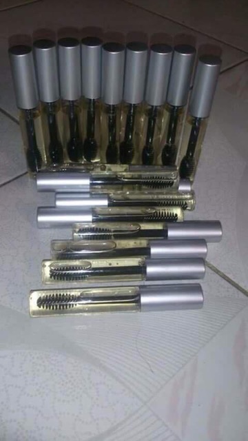 Bán sỉ rẻ nhất. Combo 1 chiếc chuốt mi dầu dừa dài mi | BigBuy360 - bigbuy360.vn