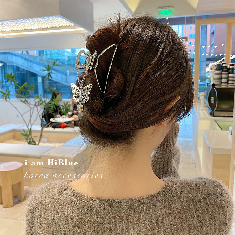 Beautiful Metallic Butterfly Hair Clips For Women