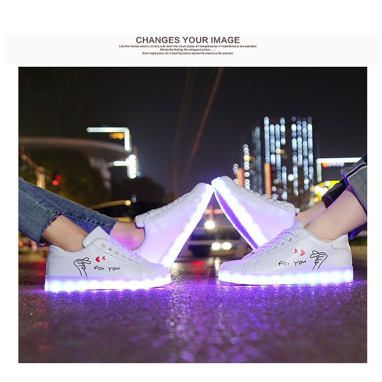 Giày phát sáng màu bạc bóng phát sáng 7 màu 8 chế độ đèn led cực đẹp (có video) mã QH4  Xđẹp | BigBuy360 - bigbuy360.vn