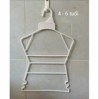 Combo 10  móc treo váy , đồ bộ cho bé size 4-6 tuổi