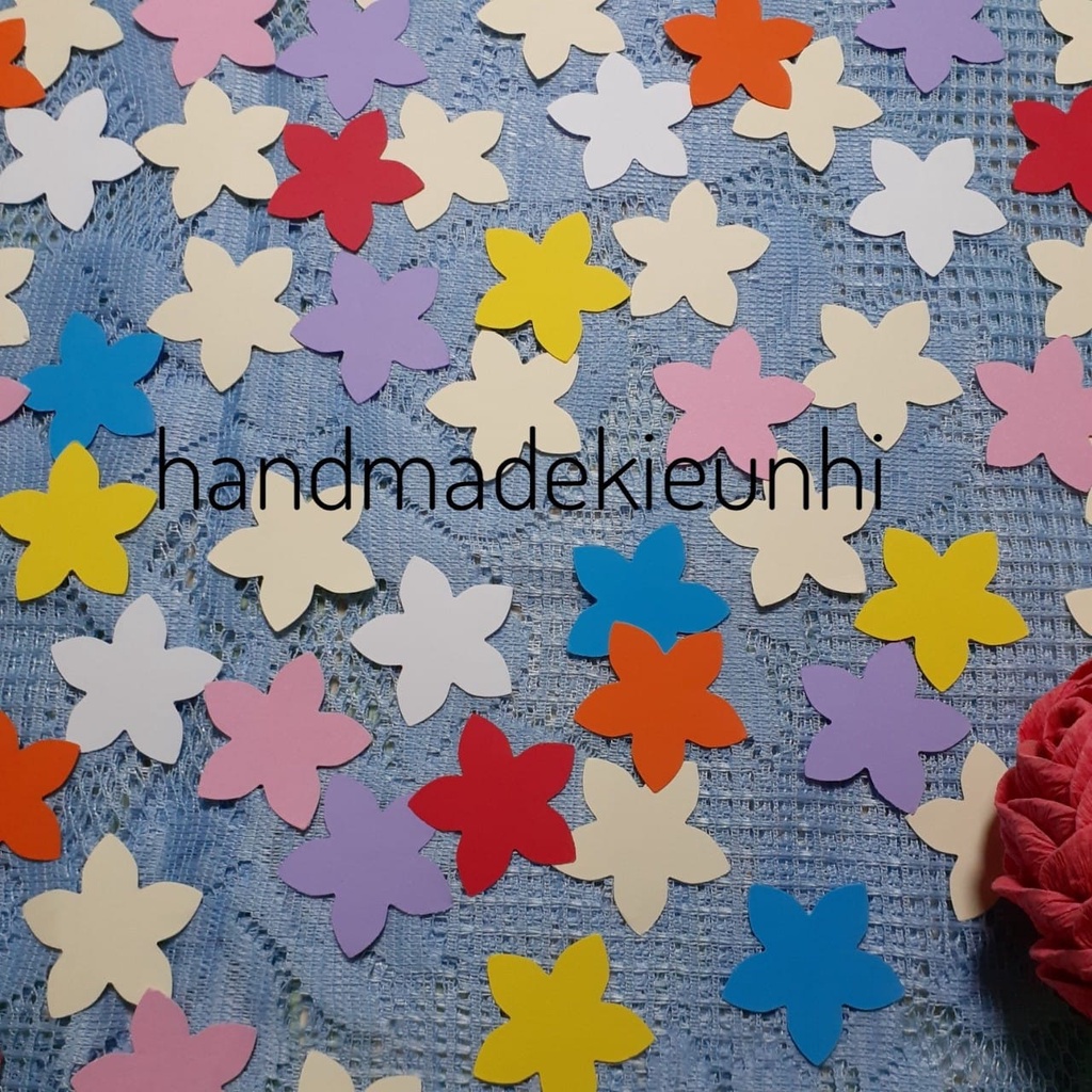 50 - 30-70 hoa 5 cánh, size 2.5cm , 3.5cm,1.5cm bằng giấy màu - thủ công mầm non cho bé, làm handmade, bao lì xì...