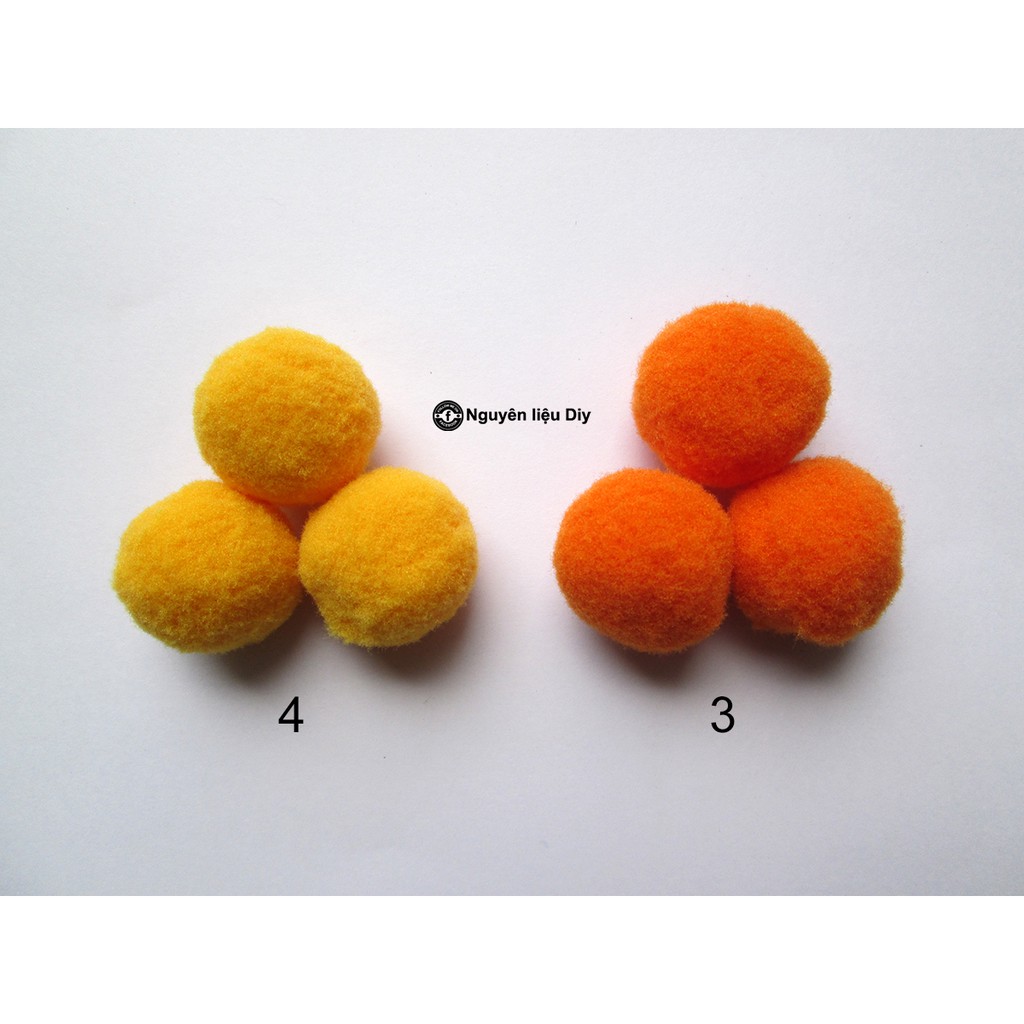 Pompom ~25mm gói 10 viên