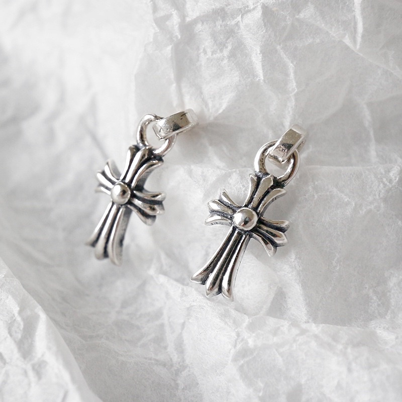 Khuyên tai bạc Chrome Cross - CALLA JEWELRY l E034