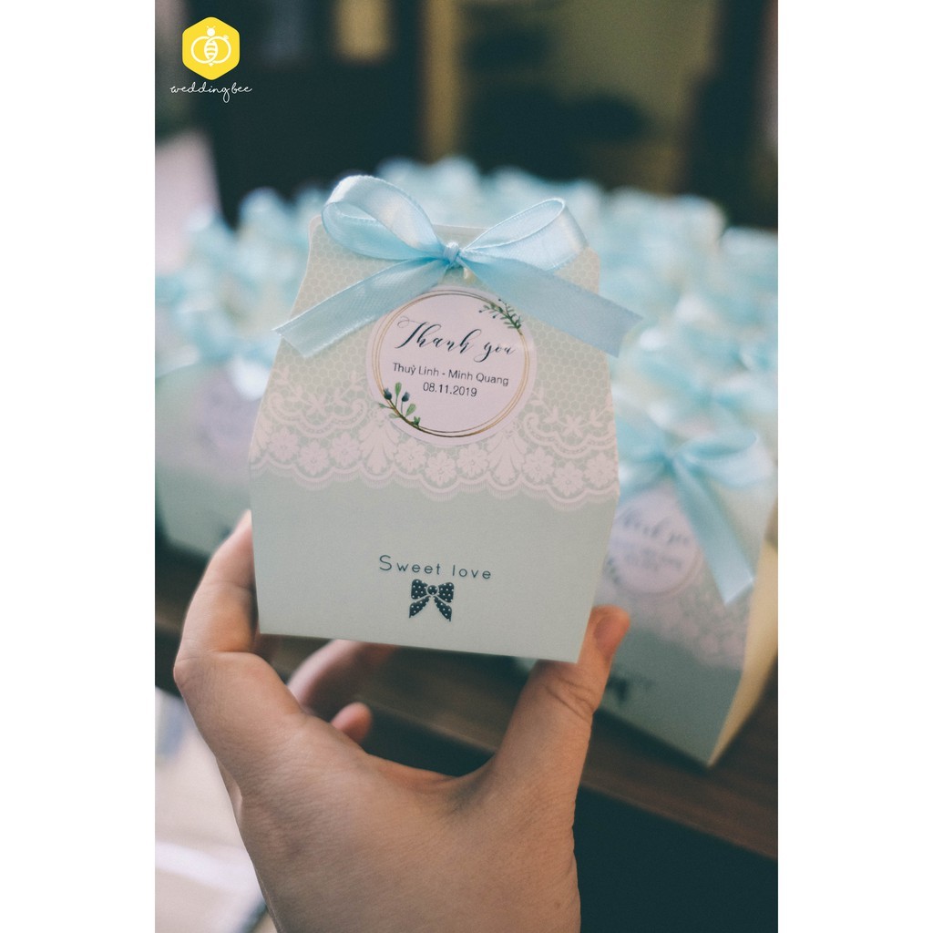 Set 50 hộp quà cưới Sweet Love kèm ruy băng theo màu - Quà cám ơn tiệc cưới - Quà sự kiện - Hộp giấy đựng kẹo