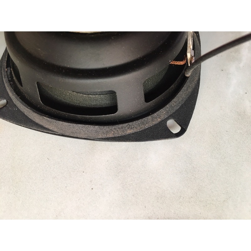 Loa vi tinh  bát 10