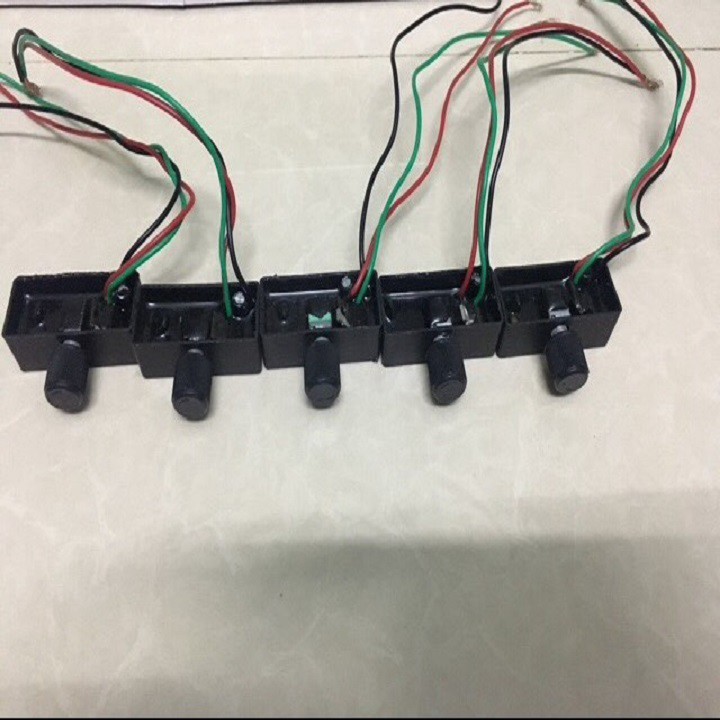 Chiết áp bình bơm