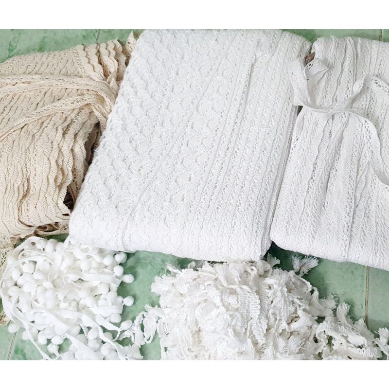 Ren May Viền May Khăn Bàn