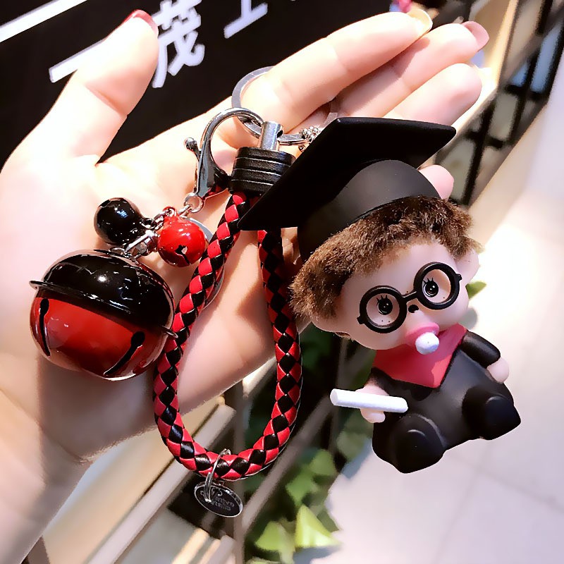 Móc Khóa Hình Búp Bê Đeo Kính Đáng Yêu