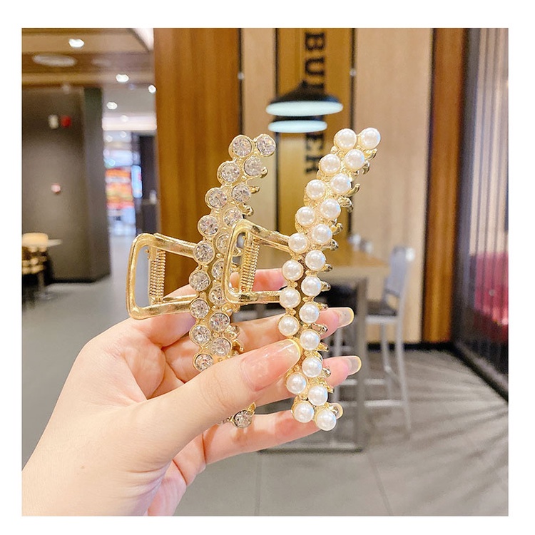 Kẹp Tóc Hình Nơ Đính Đá Và Ngọc Trai Giả Cỡ Lớn Cho Nữ