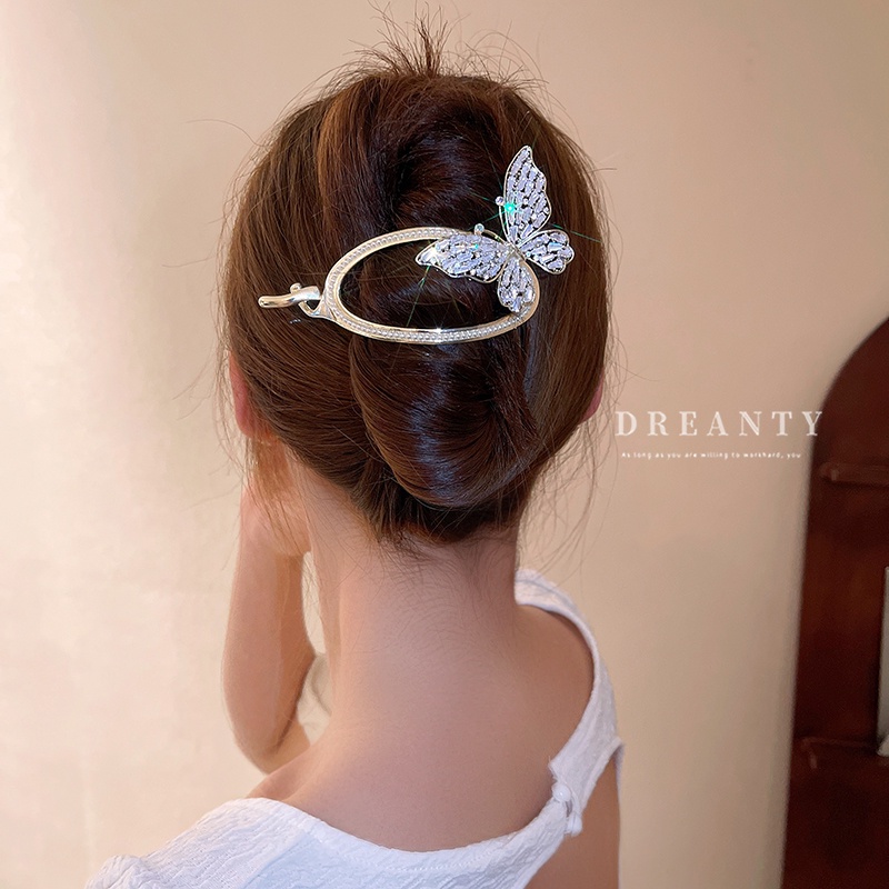 Kẹp Tóc Hình Bướm Đính Ngọc Trai Sang Trọng