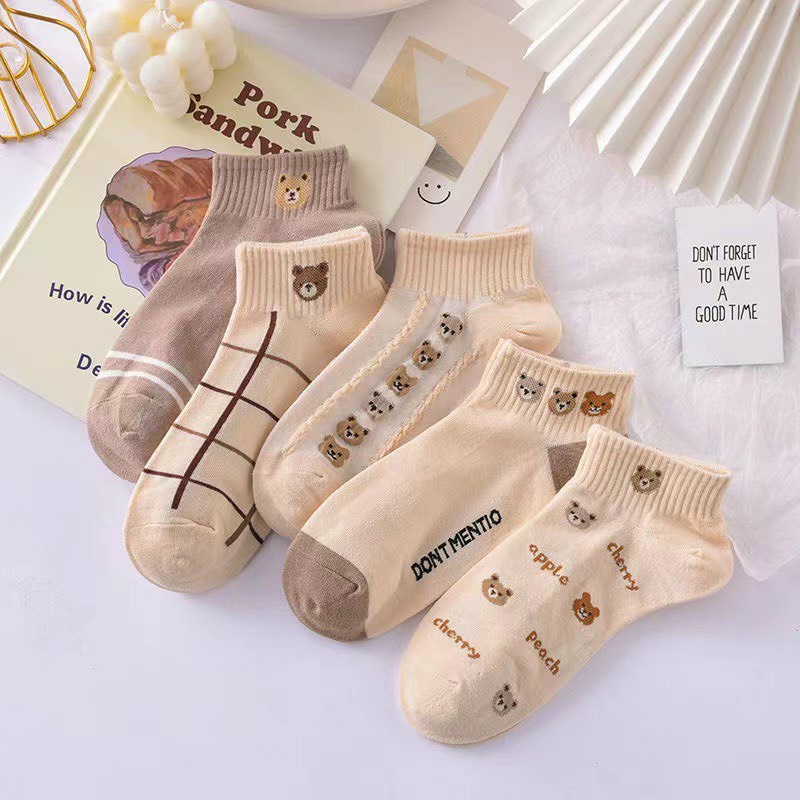 Tất chân nữ cổ ngắn hình gấu nâu cute chất đẹp phong cách Hàn Quốc