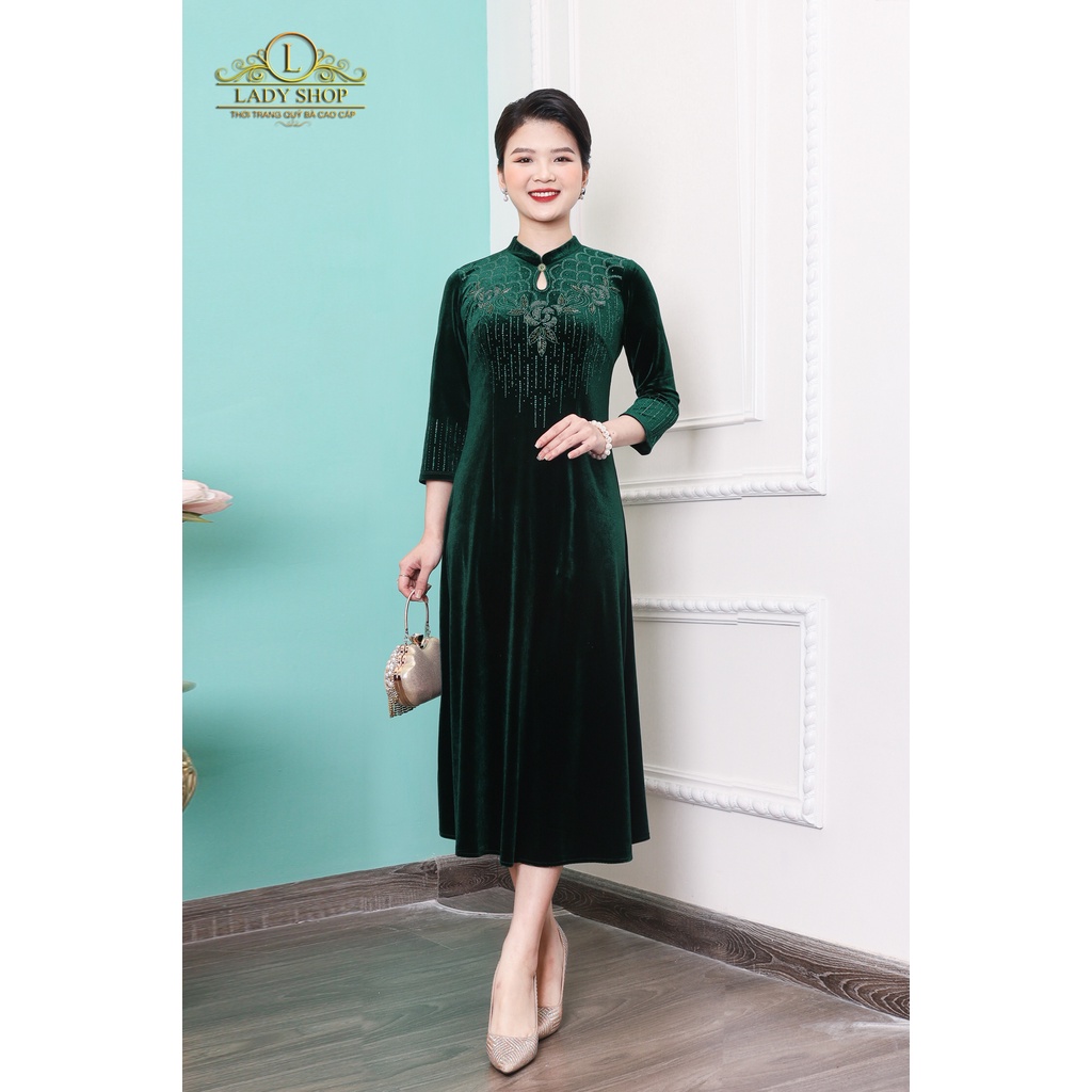 Thời trang trung niên Ladyshop Đầm nhung cổ tàu kết thủ công sang trọng TK750 | BigBuy360 - bigbuy360.vn