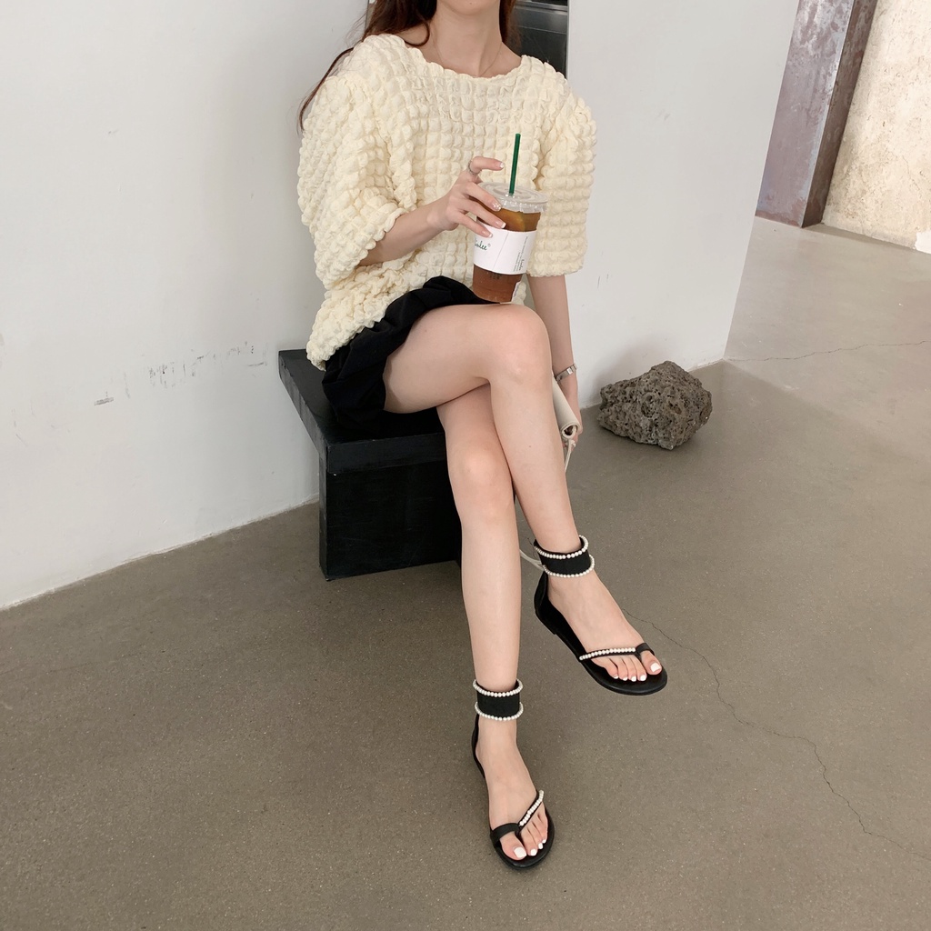 Sandal Hở Ngón Đế Bằng Có Khóa Kéo Sau Đính Ngọc Trai Phong Cách Hàn Quốc 2022