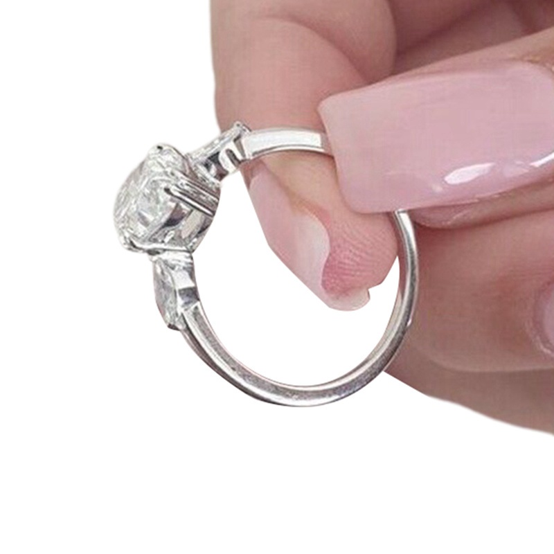 Nhẫn cưới đính đá zircon hình oval/ bầu dục thời trang dành cho nữ