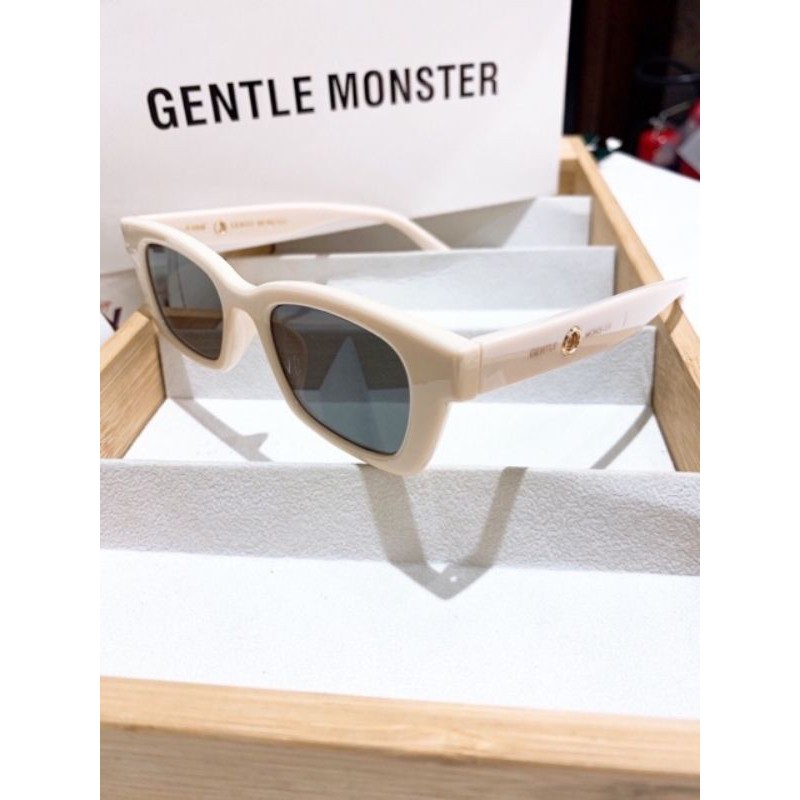 Mắt Kính Jenny 1996 Sành Điệu