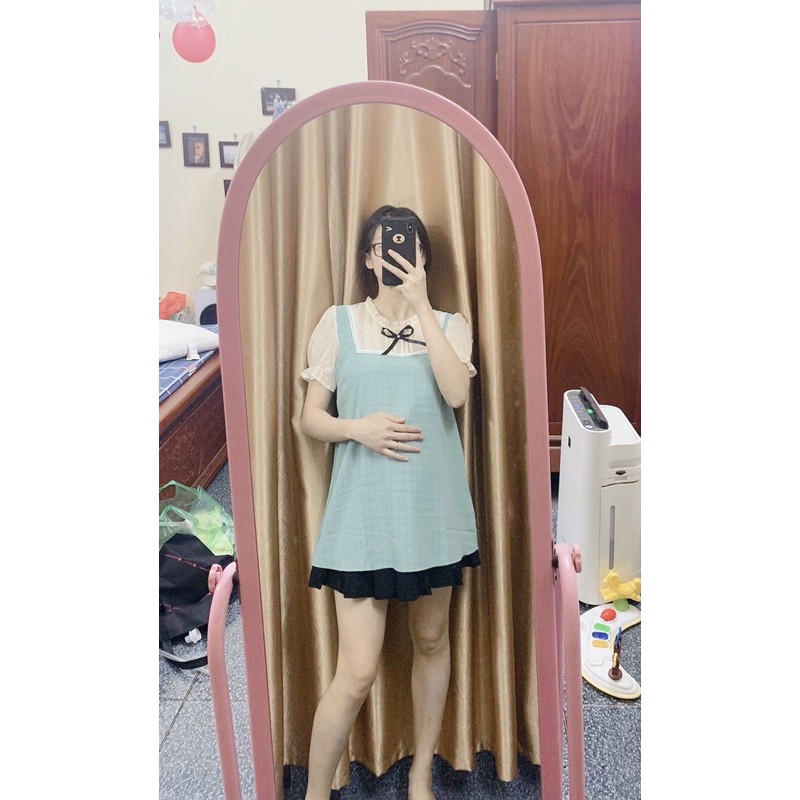Áo bầu cổ nơ.