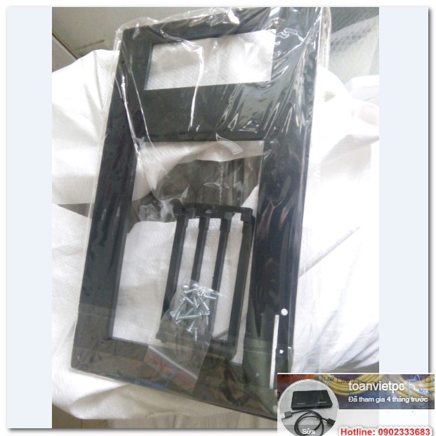 Đế bắt main giá rẻ, có ốc vít