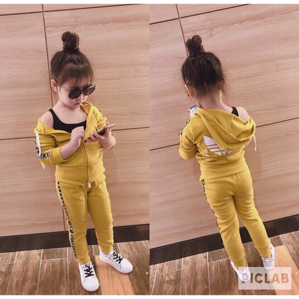 Bộ adidass