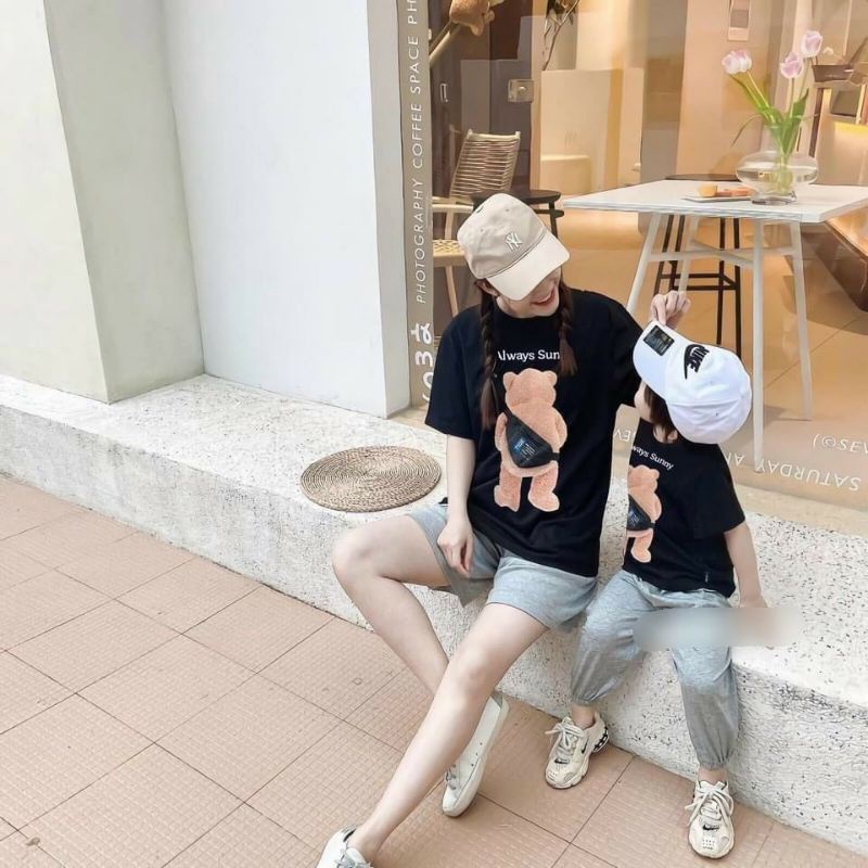 Áo gia đình 3/4/5 người gấu đeo cặp. Family store