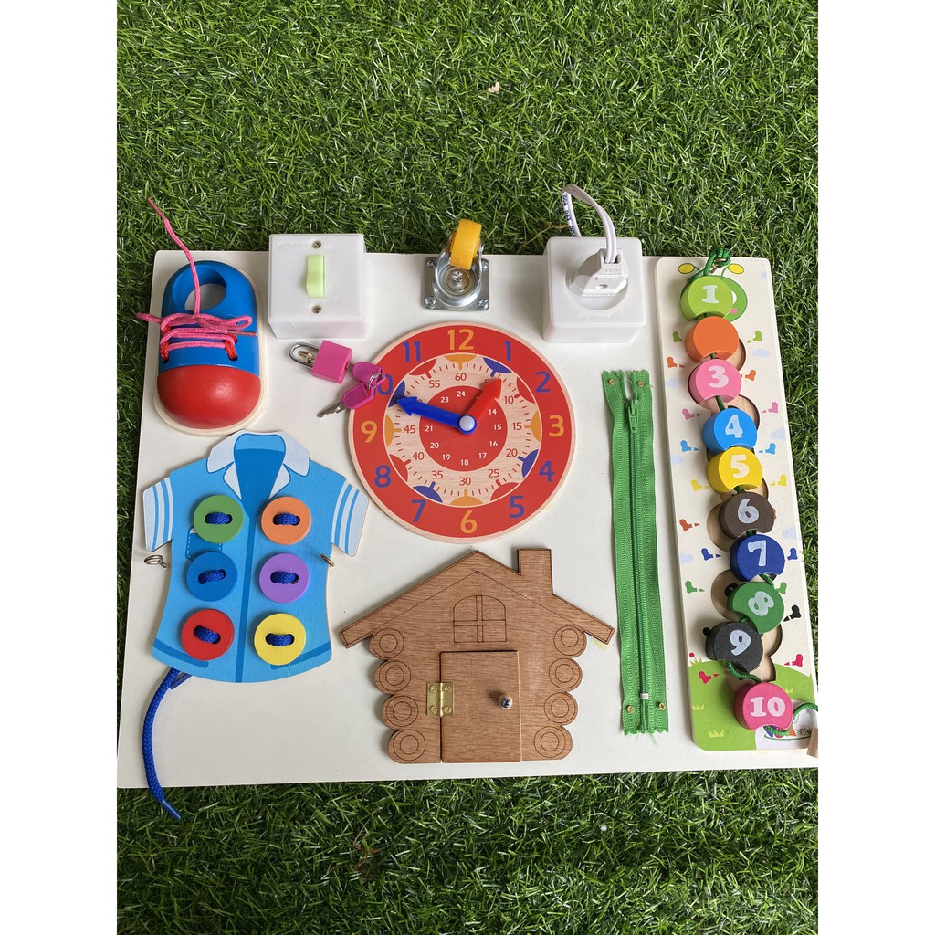 Đồ Chơi Giáo Dục Montessori Bảng Bận Rộn Tổng Hợp Các Kỹ Năng Trong Đời Sống Benrikids