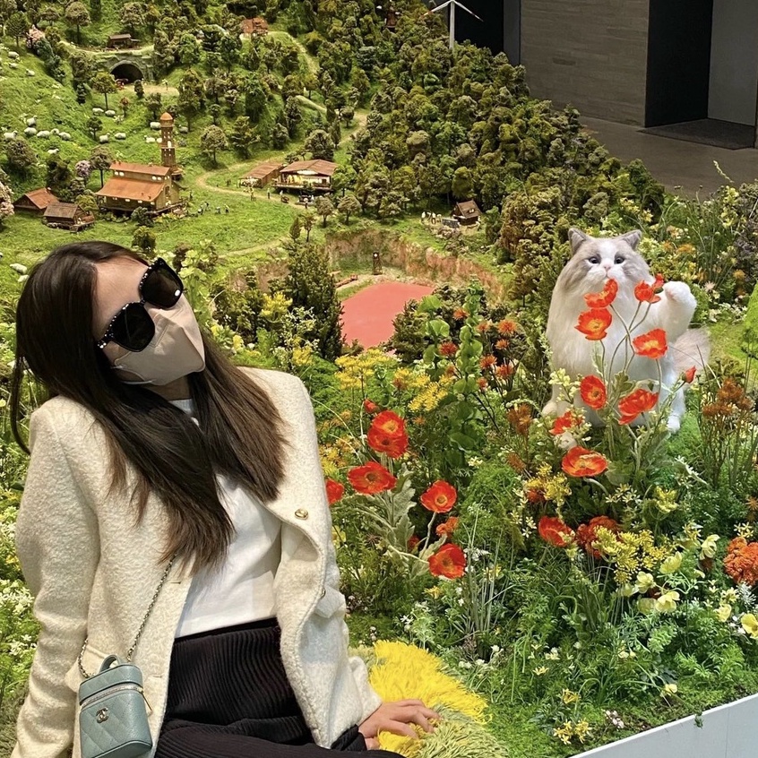 Kính Mát Gọng Vuông Màu Đen Size Lớn 01 - GM Jentle Garden