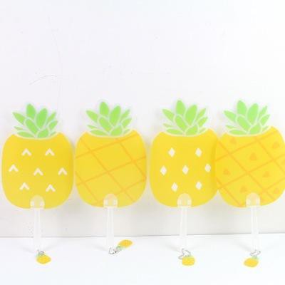 Quạt hologram quạt kim tuyến Q13 quạt cute quạt dễ thương dứa anh đào chó