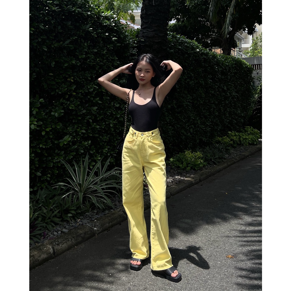 Quần jeans nữ suông dài, màu vàng, là min - STRAIGHT-LEG BUTTON JEANS - LEMON