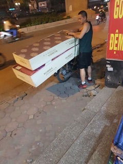 Đệm xốp ép cứng PE 1m6*2m dày 9 phân