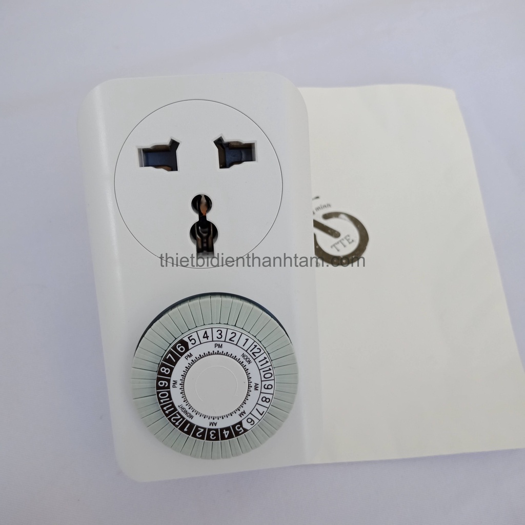 MT01A  Ổ cắm hẹn giờ Tắt - Mở thiết bị điện 24h, 220VAC công suất tối đa 16A