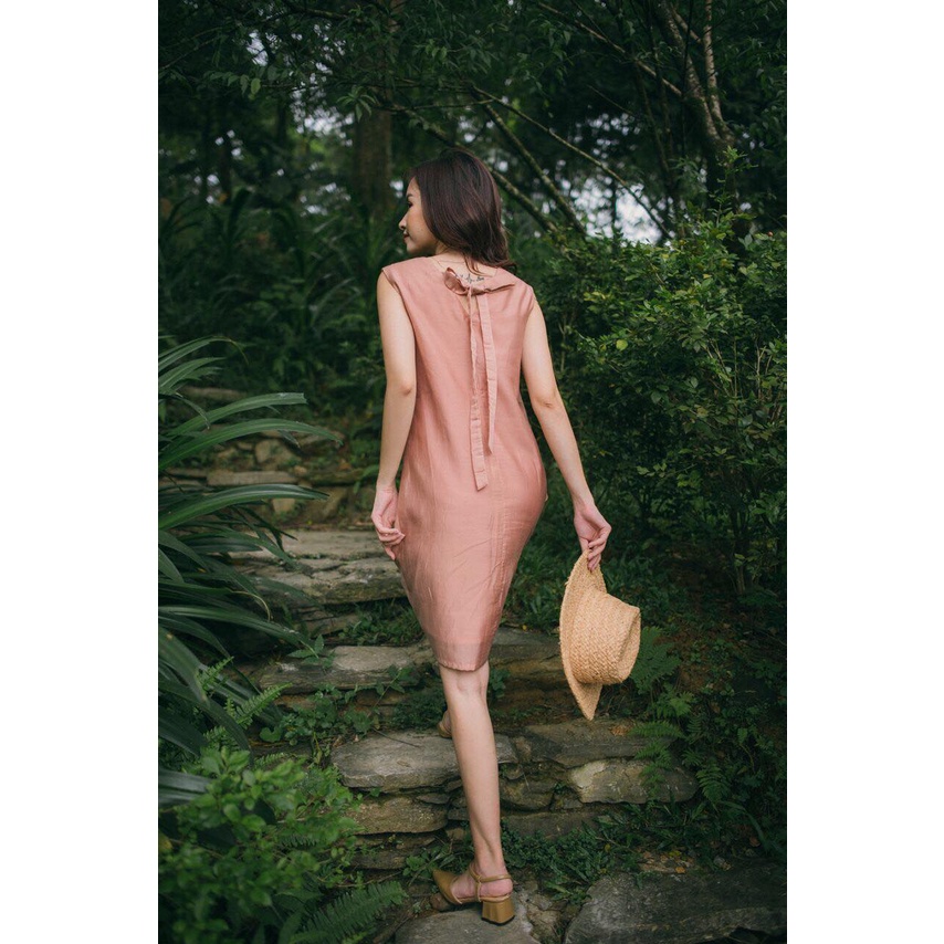 Đầm thiết kế cao cấp MAYY FASHION vải tơ organza dáng xuông thêu hoa Hồng Tú Cầu