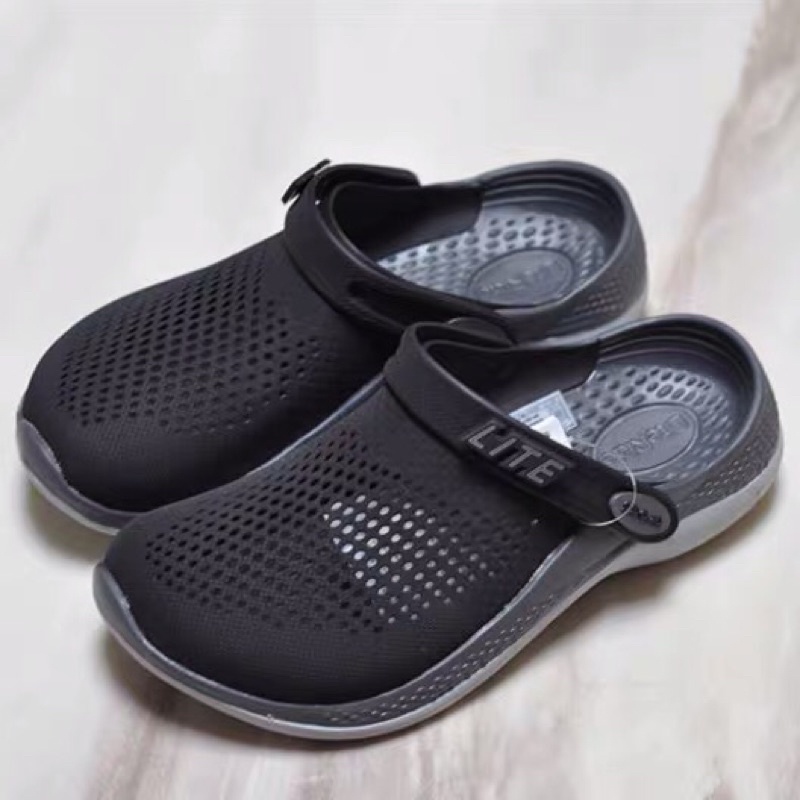 - Dép Sục Nam Nữ Literide Gắn Chữ Đen Ghi - Siêu Mềm, Bền, Êm Chân, Full Box Xịn