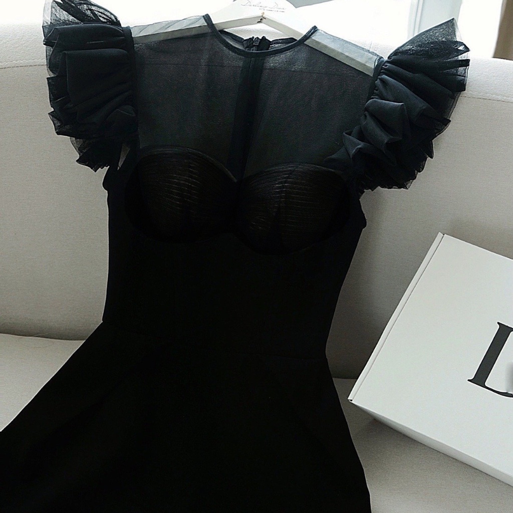 Váy đầm NILA DRESS, phối ren,  màu đen sang trọng đi tiệc  LEMINA.