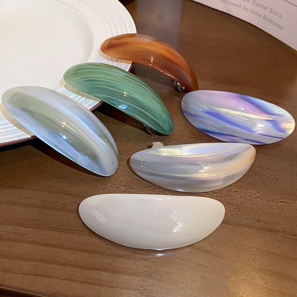 Kẹp Tóc Hình Oval Họa Tiết Kẻ Sọc Màu Ngà Thanh Lịch Cho Nữ