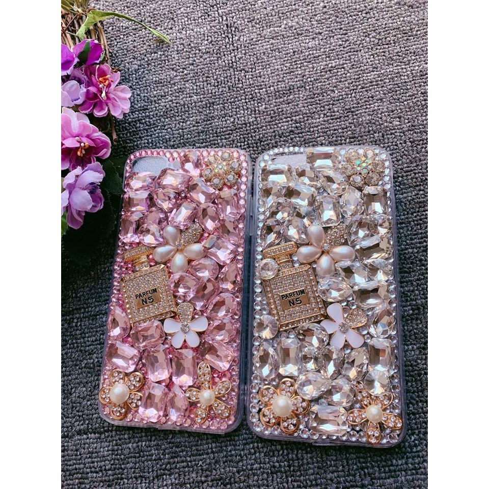 Set Phụ Kiện Chai Nước Hoa Đá Pha Lê