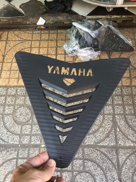 Chắn bùn exciter 2010 ,,