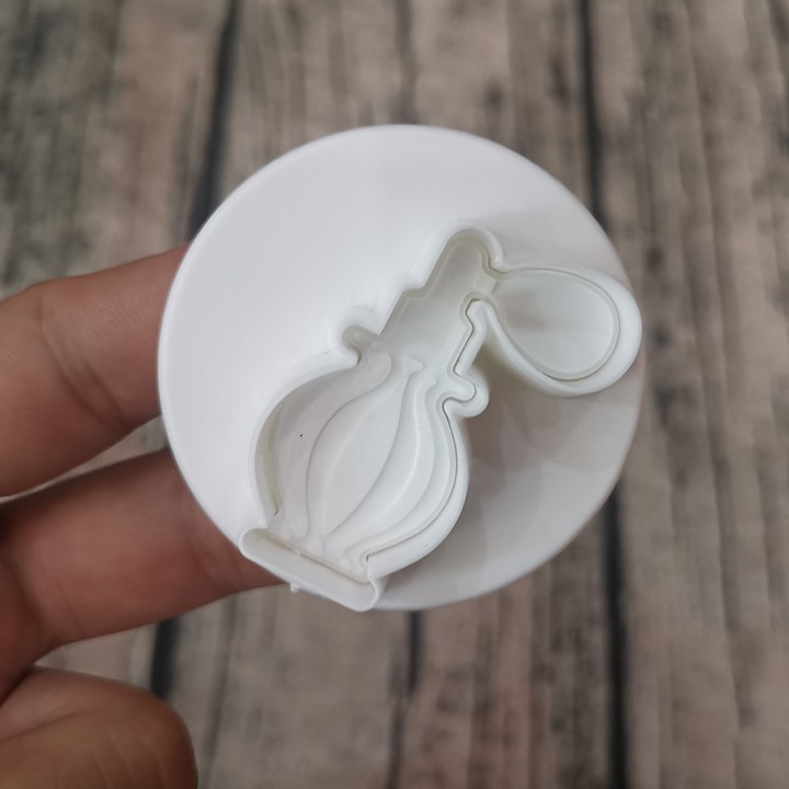 HCM - Bộ 4 khuôn cutter hình cây Son Nước Hoa CA73 làm bánh quy cho bé, làm fondant