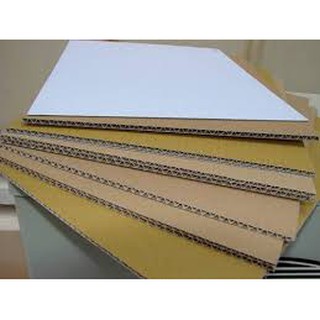 Giấy tấm Carton kích thước 45x30 cm dùng đóng gói hàng: số lượng 50 cái.