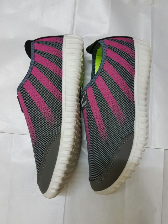 Giày siêu nhẹ nữ | BigBuy360 - bigbuy360.vn