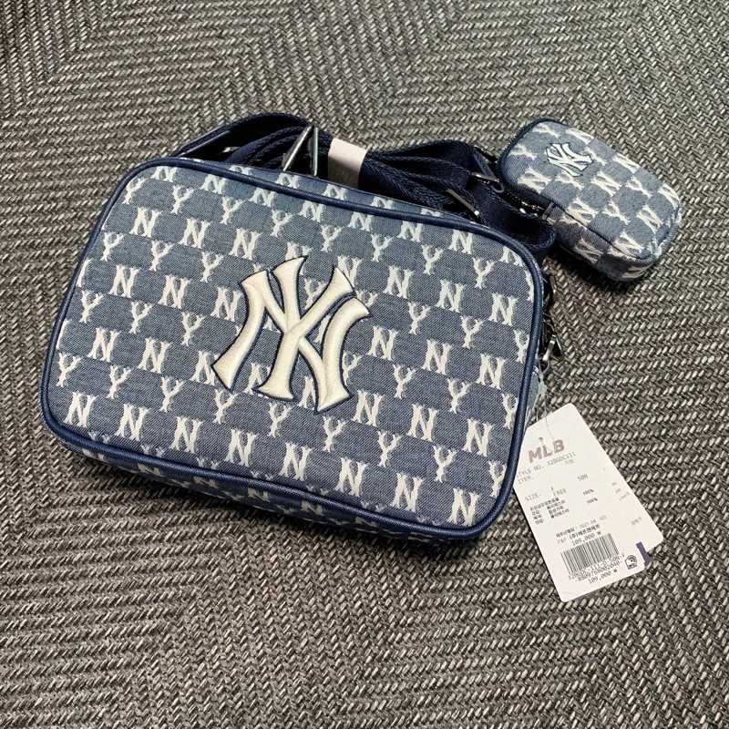 Túi vuông size lớn monogram M L B chinh hãng