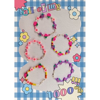 Vòng tay handmade hoa và trái cây nhiều màu sắc