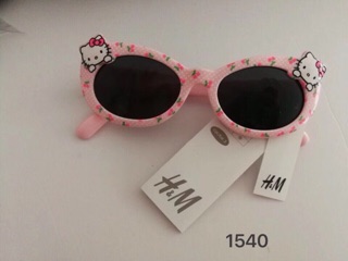 Kính H&M