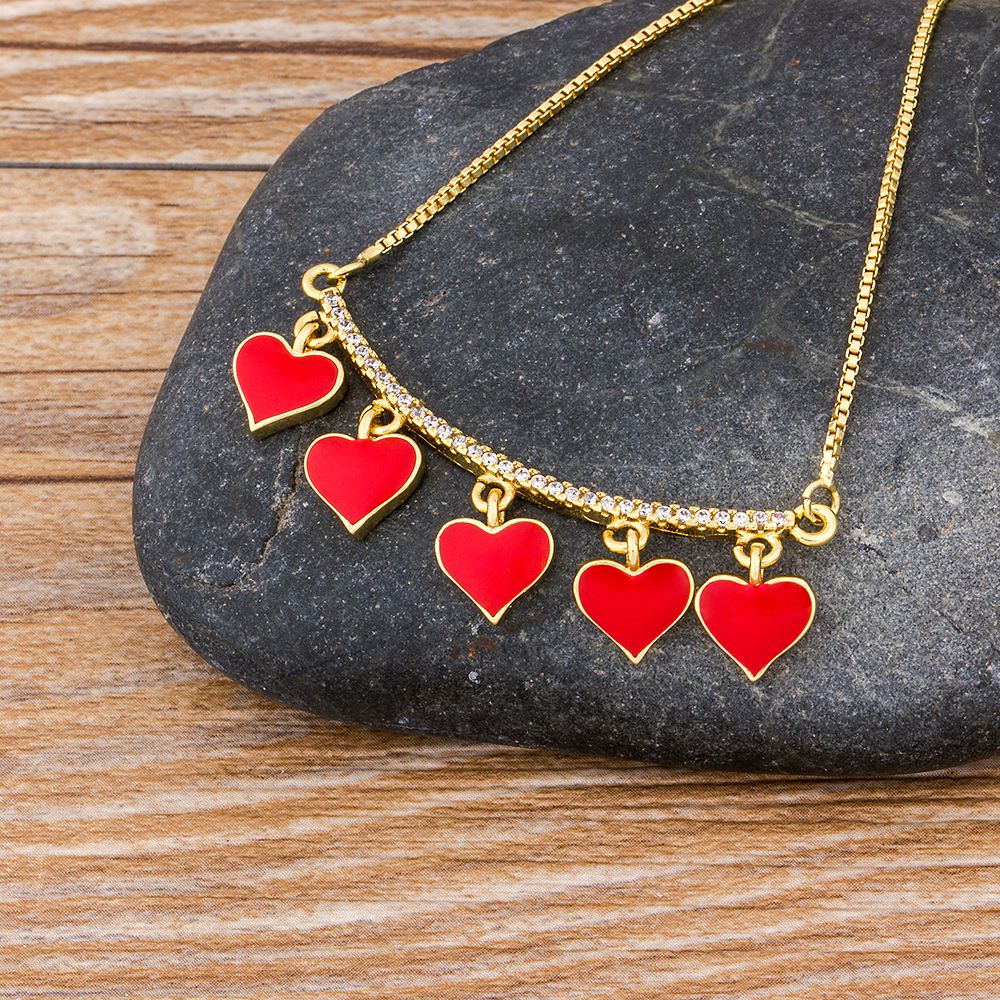 Vòng cổ Đồng Mặt Trái Tim Đính Đá Zircon Màu Đỏ / Đen Cổ Điển Cho Nữ